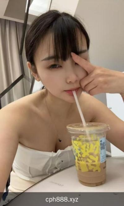 中山少妇丰韵的苏娜