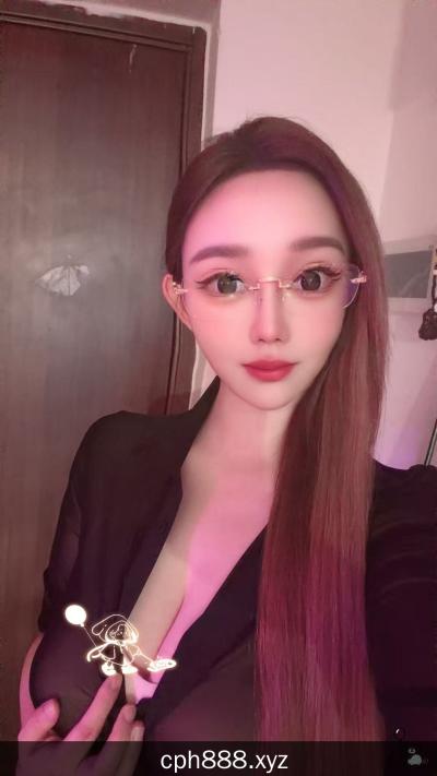 河东三通大奶少妇
