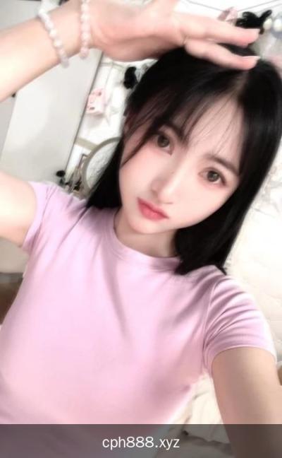 温柔性感玥玥