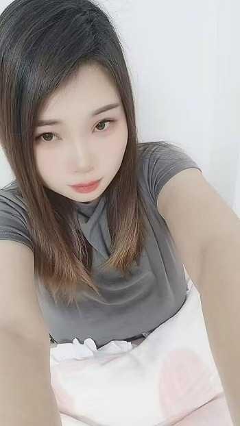 天河丰满性感大奶乳交-小涵