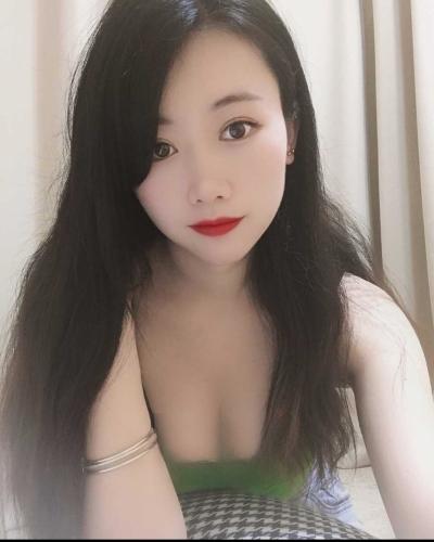 汉中三点很粉的妙龄少妇