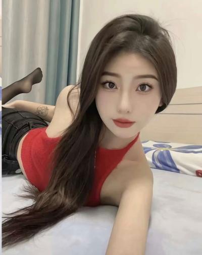 一个很纯欲的美女