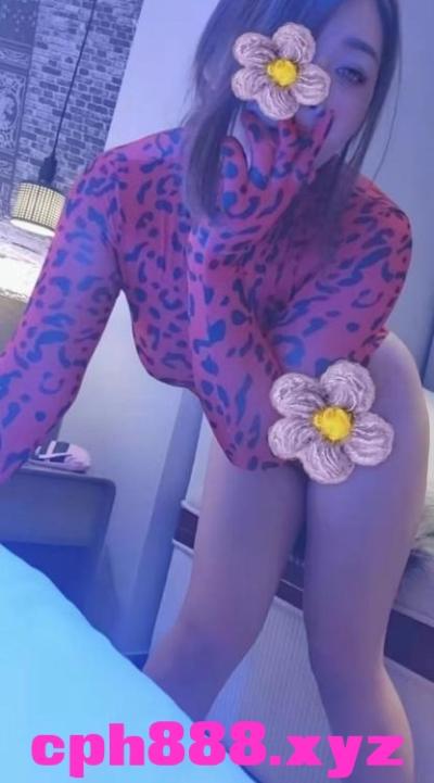 肥臀骚妞妞