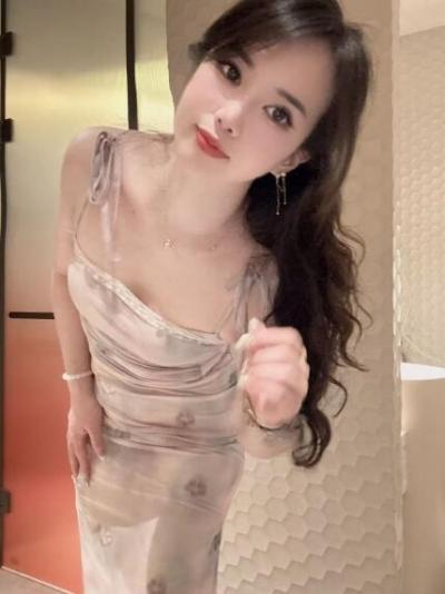 花都融创性感大波美眉--芝芝