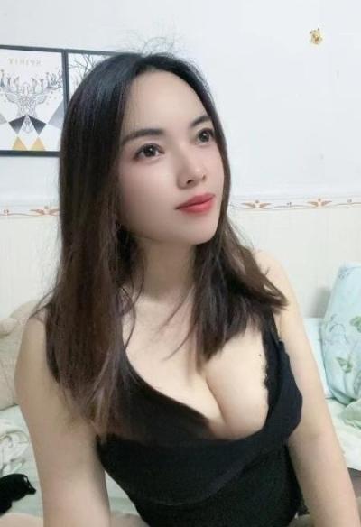 性感水多大胸御姐