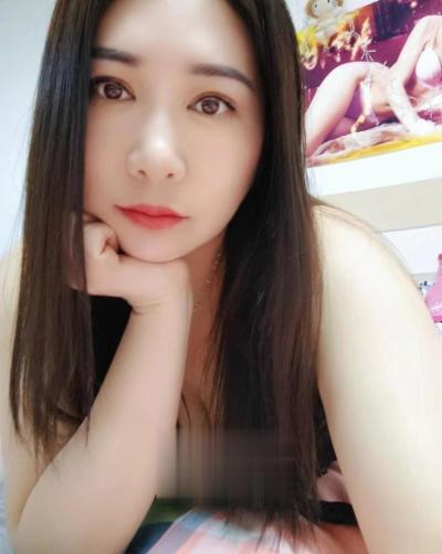 热情妩媚特别有女人味的骚逼