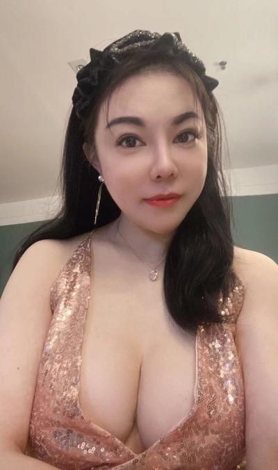 大奶御姐