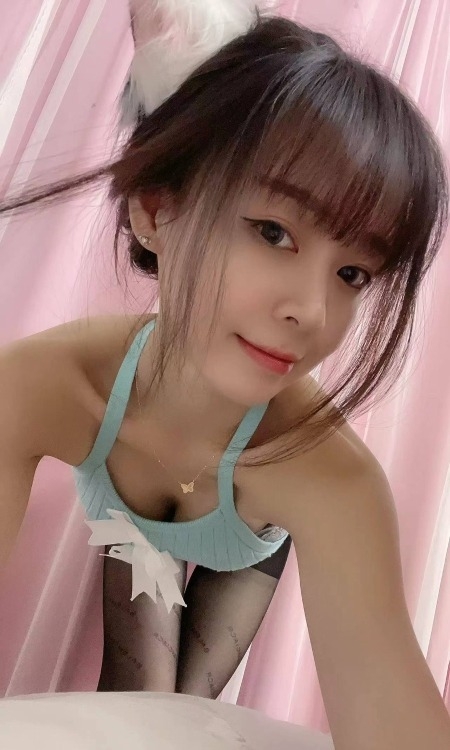 妖艳美女小野猫