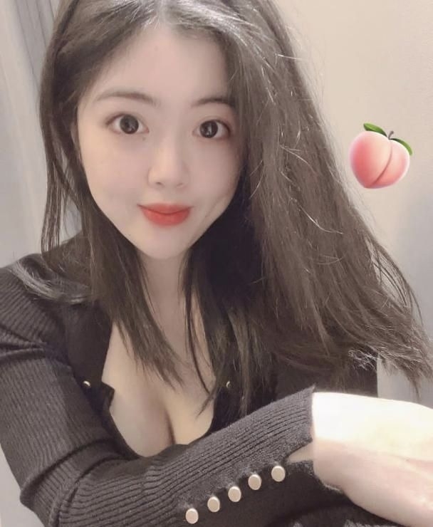 新疆年轻的温柔小妹