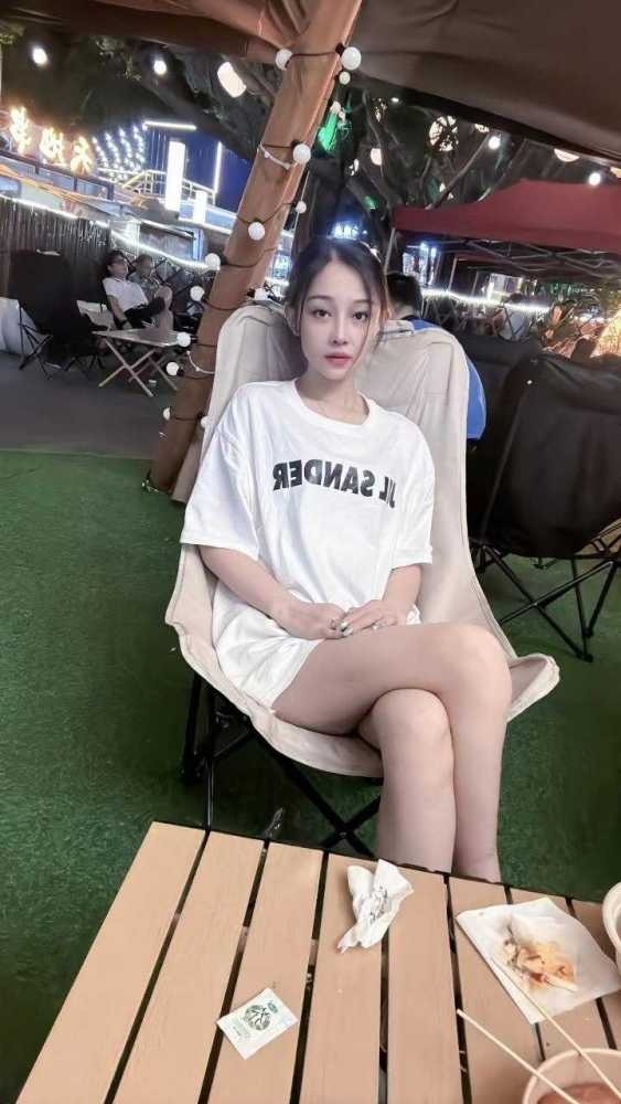 珠海纯天然黄金身材MM