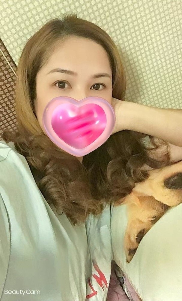 成熟，开朗，容易相处