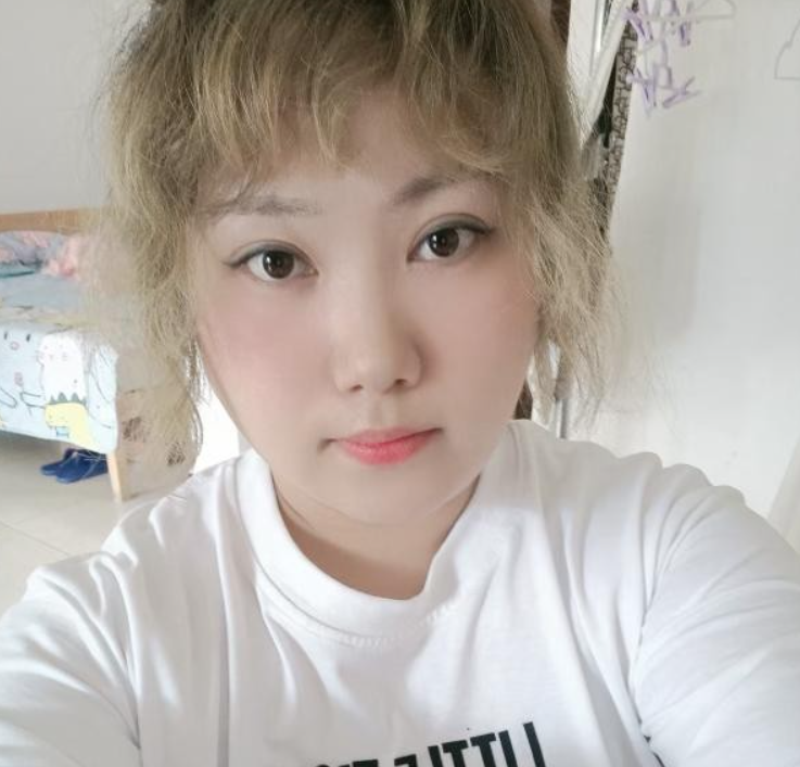 包头昆区柳梦瑶