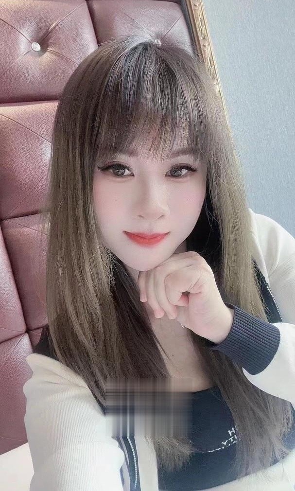 丰臀细腰颜值老师
