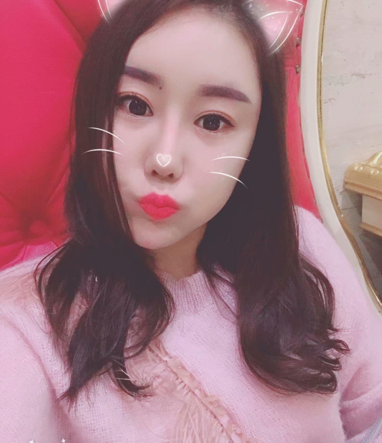 丰满性感少妇